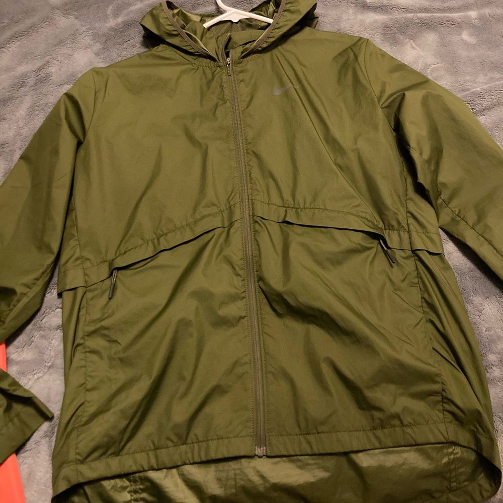 Nike windbreaker